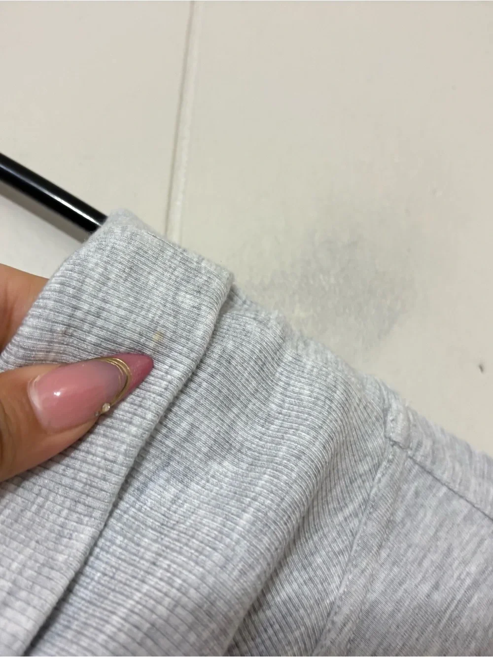 Lululemon High Lines Pullover Heathered Core Ultra Light Gray Size 10 Thumbholes
